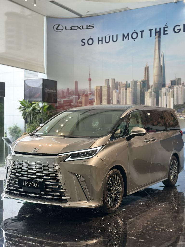 Ngoại-thất-lexus-lm