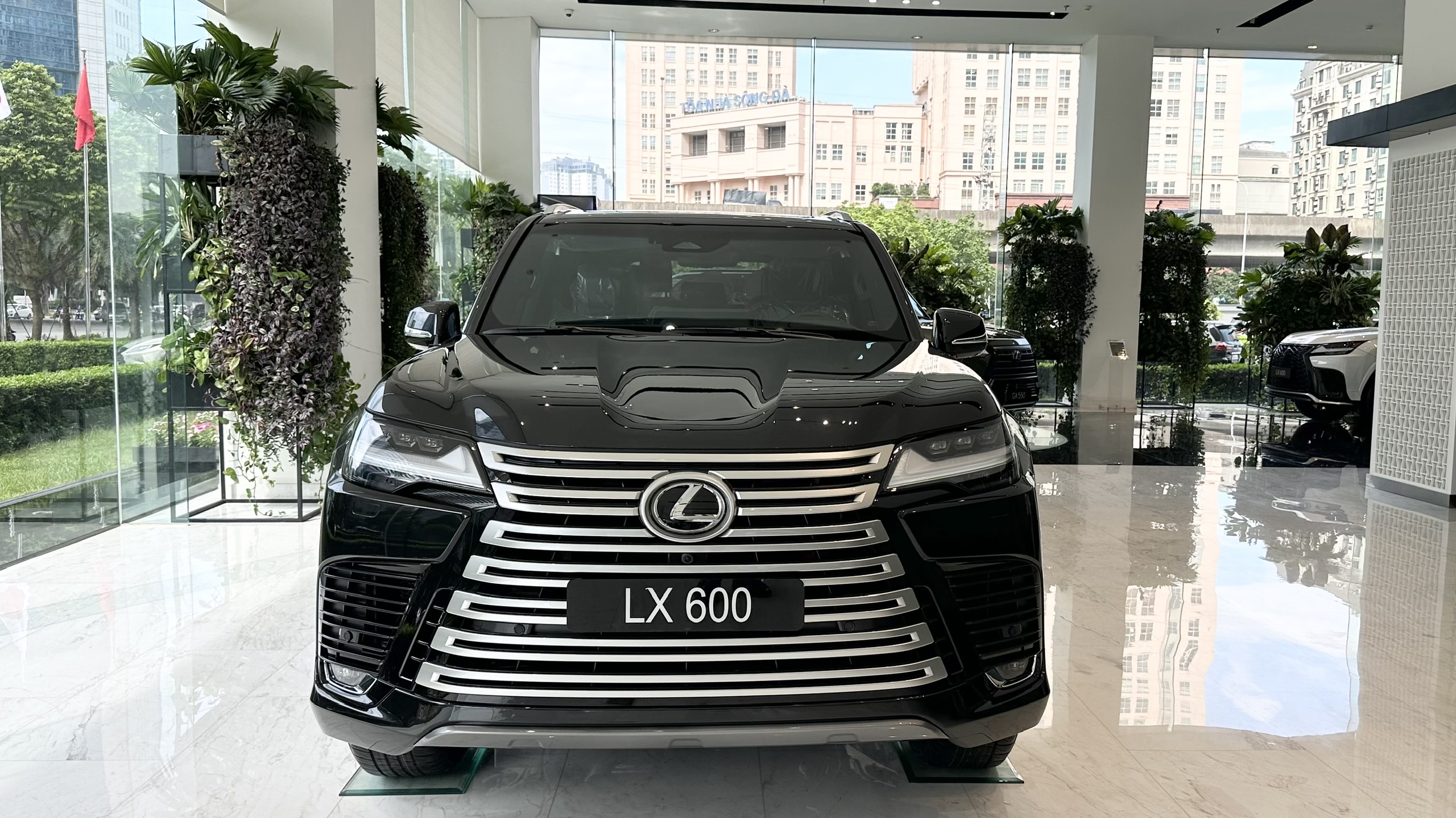 lưới-tản-nhiệt-lx-600-urban