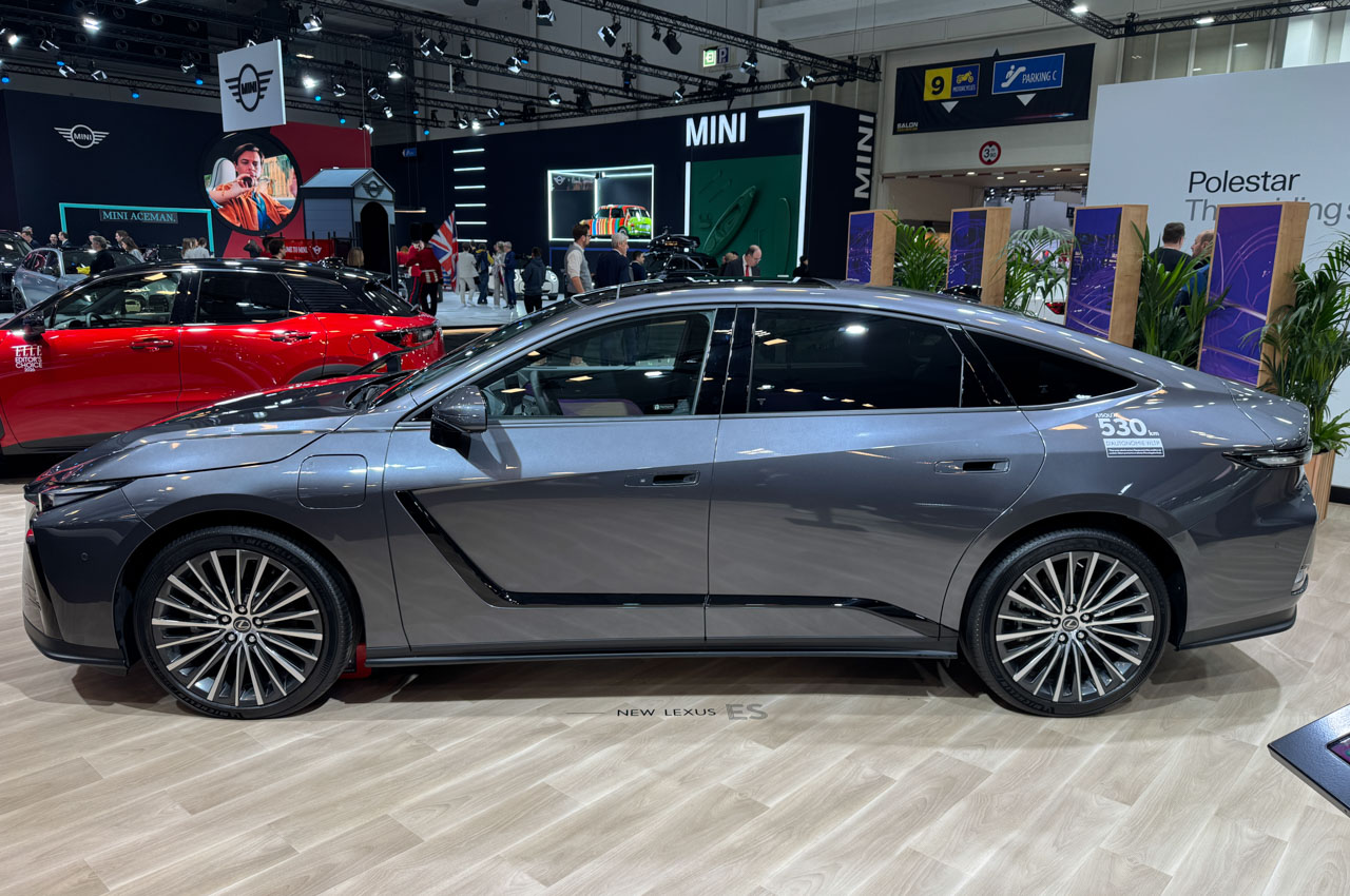 Lexus ES 500e 2026